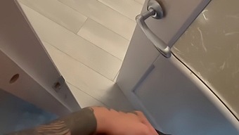 Эксклюзивное Видео Самолюбия Моей Сводной Сестры С Большими Сиськами И Татуировками